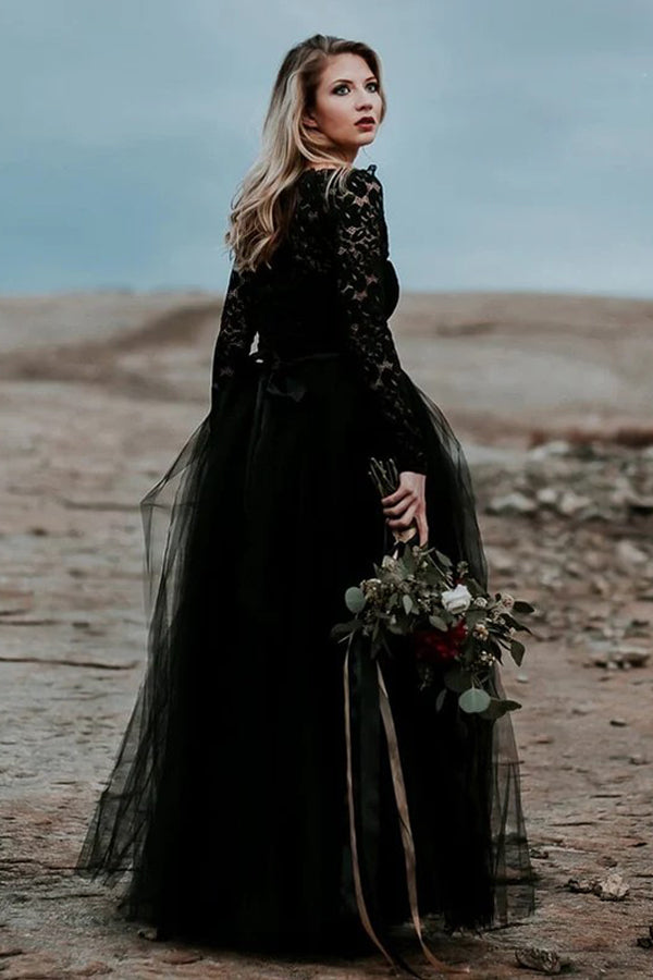 Appliqued A-Line Lace Black Wedding Dress Bridal Gown TD0004