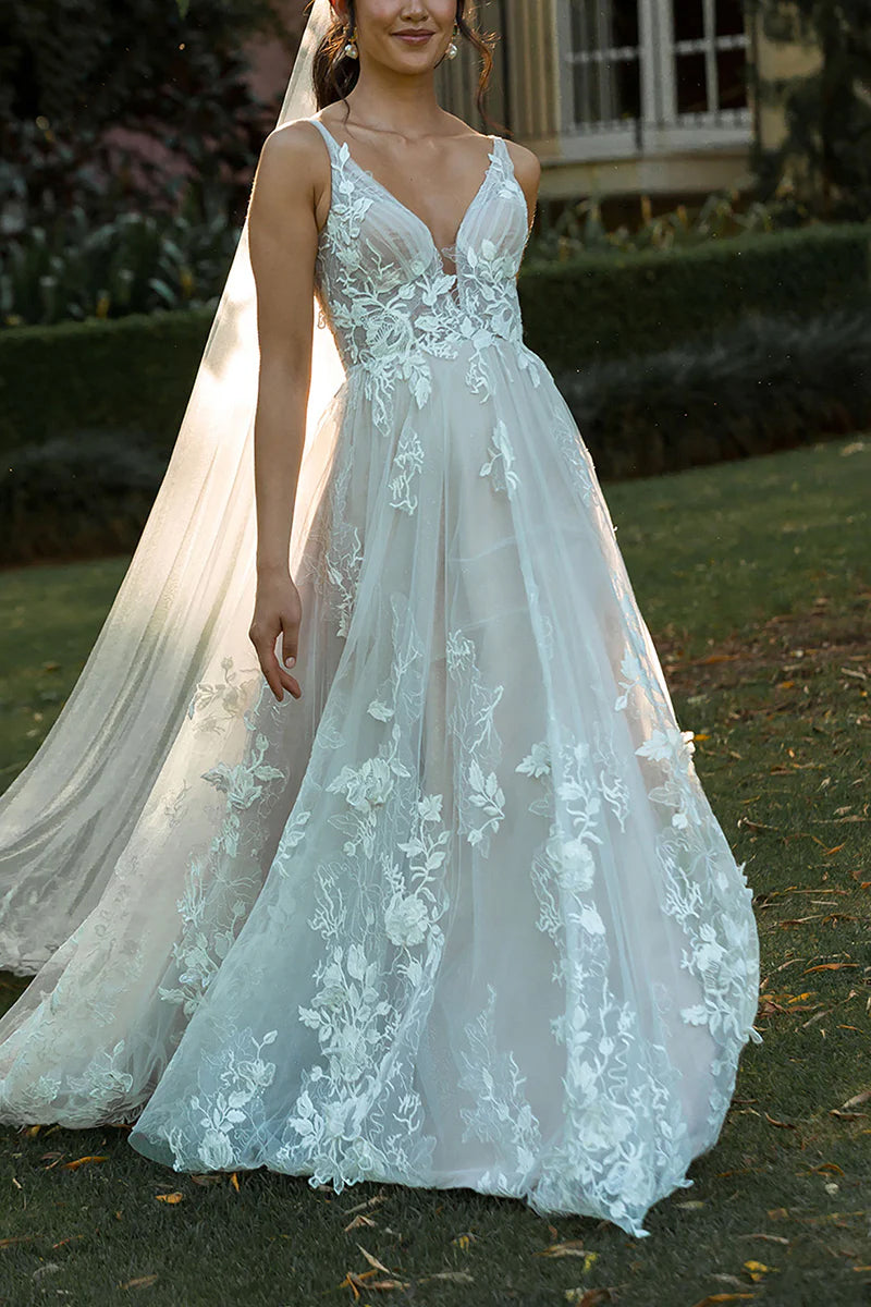A-Line V-Neck Lace Appliques Beach Wedding Dress Boho Bridal Gown-Tirdress