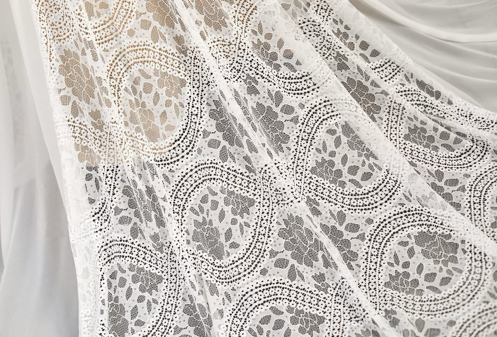 Bohemian Wedding Dress Lace V Neck Long Elegant Bridal Gown-Tirdress