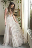 Charmante robe de mariée bohème à col en V et broderies en tulle TN242