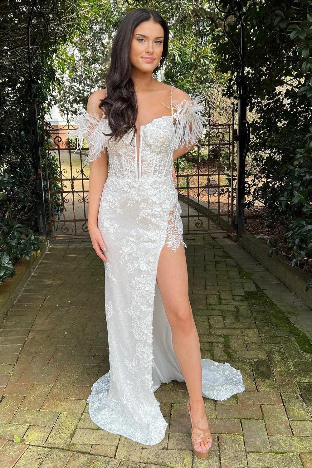 Pink Appliques Mermaid Prom Dress with Feathers TP1272-Tirdress