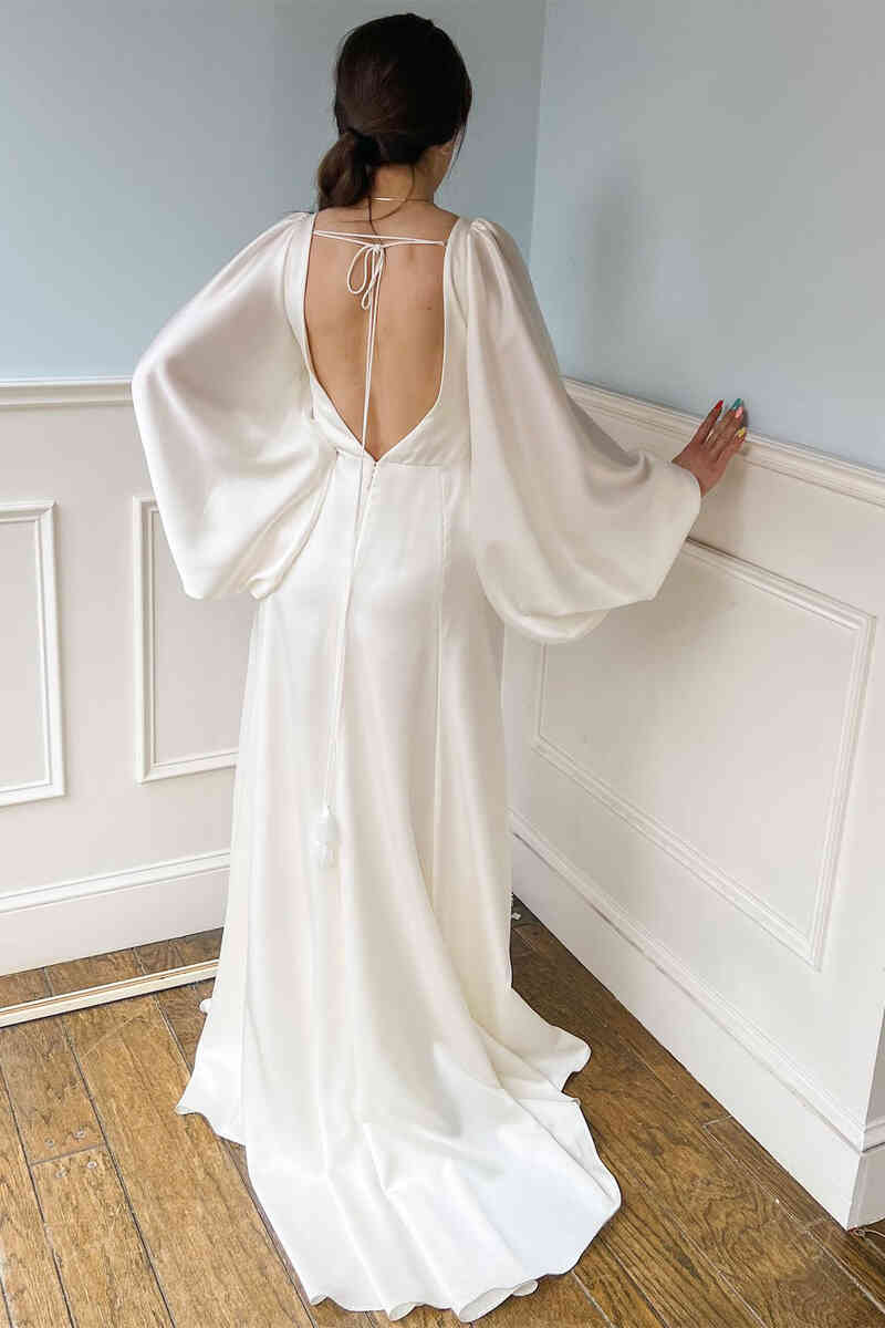 Plunging V-Neck Backless Ivory Wedding Dress with Sleeves TN345-Tirdress