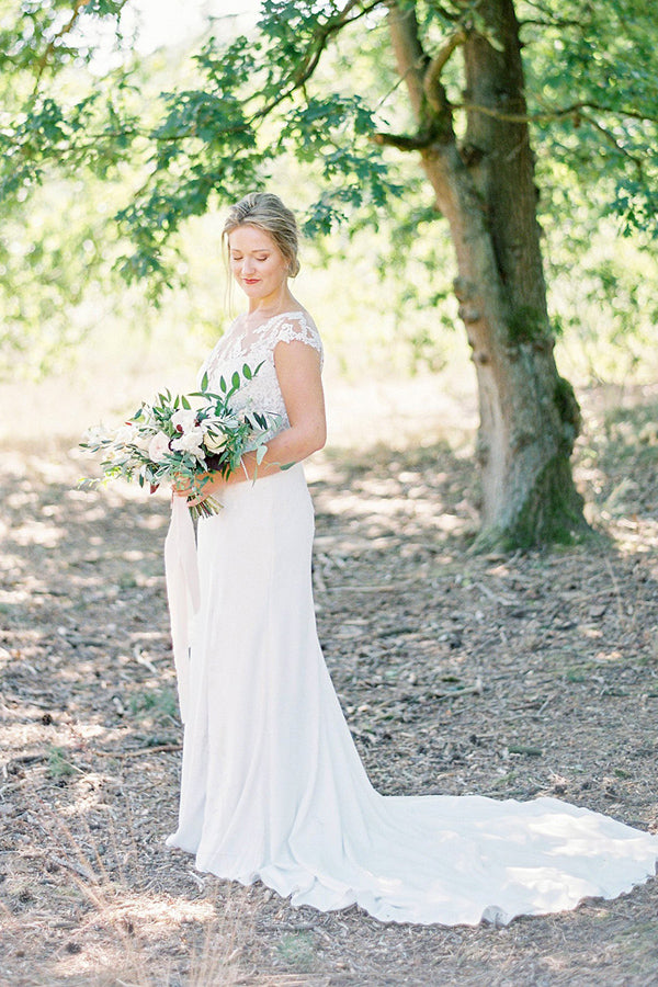 Sheath Rustic Outdoor Lace Wedding Dresses Forest Bridal Gown TN395-Tirdress