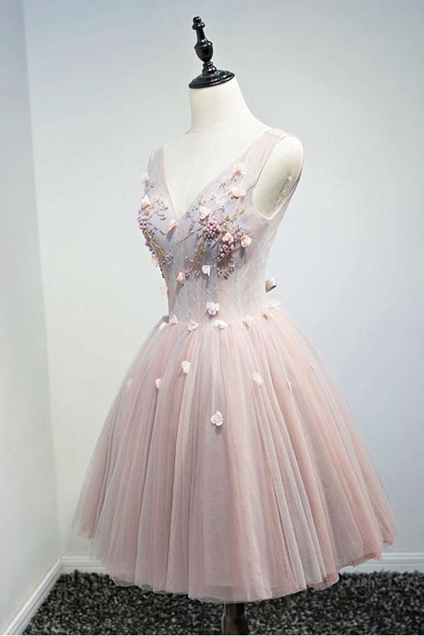 Ball Gown V-neck Short Tulle Homecoming Dress With Beading PG134 - Tirdress