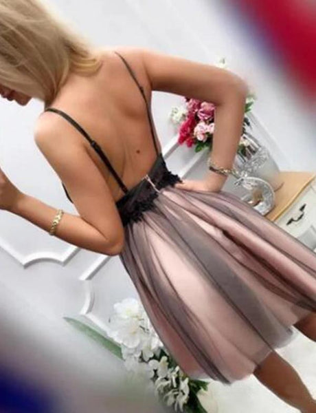 A Line V Neck Gray Short Homecoming Dresses With Appliques HD0086 – Tirdress