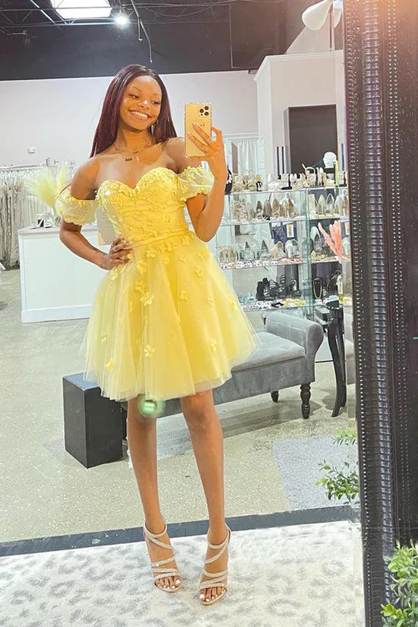 Tulle Sweetheart Appliques Rhinestone A-line Homecoming Dresses HD0174 - Tirdress