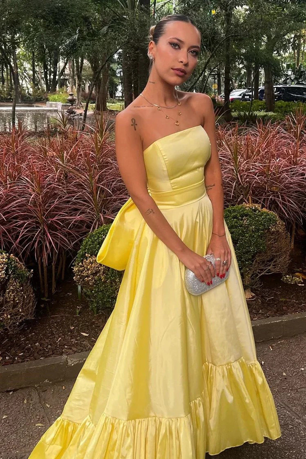 Chic Strapless A-Line Empire Yellow Party Dress Prom Dress With Bow Tirdress Chic Strapless A-Line Empire Yellow Party Dress Prom Dress With Bow Tirdress