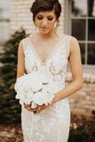 Deep V-neck Lace Wedding Dress Mermaid Bridal Gown TD0008-Tirdress