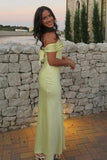 Off Shoulder Elegant Pleats Ruffles Yellow Maxi Prom Dress with Slit-Tirdress