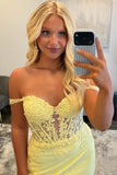 Off Shoulder Sweetheart Lace Appliques Slit Yellow Long Prom Dress-Tirdress