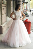 Princess Tulle Sweep Train Wedding Dress With Lace Applique