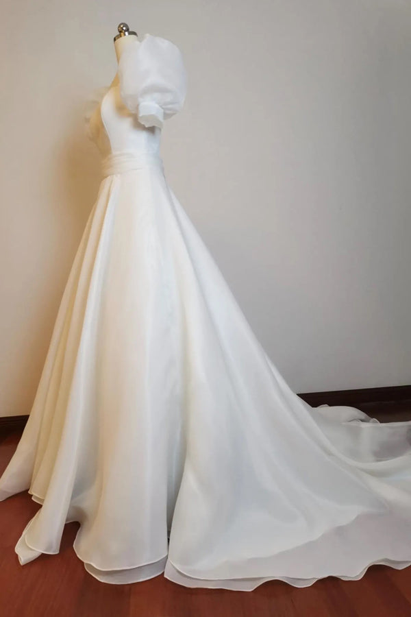 square neck corset wedding dress Puff Sleeve Square Neck Organza Corset Vintage Wedding Dress US6 / White