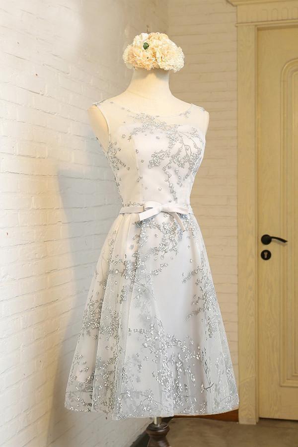 A-Line Boat Neck Knee-Length Tulle Homecoming Dress With Applique TR0202 - Tirdress