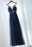 A-ligne Robe de bal en tulle bleu marine avec col en V profond et appliques TP0933