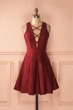 A-Linie, V-Ausschnitt, ärmellos, kurzes, burgunderrotes Satin-Abendkleid mit Schnürung TR0161