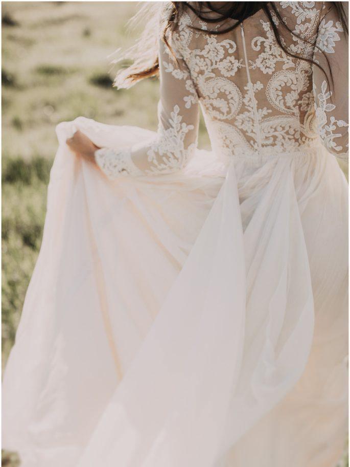 A-line Scoop Lace Wedding Dress Long Sleeve Rustic Wedding Dresses TN254 - Tirdress