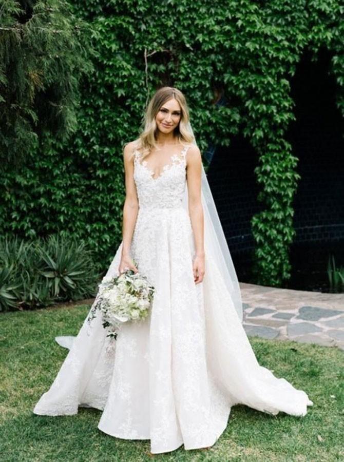 A-line Vintage Lace Wedding Gowns Illusion Neck Wedding Dresses WD318 - Tirdress