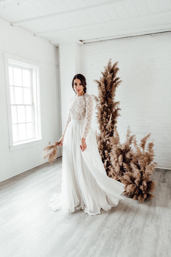 Boho Wedding Dress Jewel Neck Lace Long Sleeves Bridal Gown TN309 US10 / Ivory Boho Wedding Dress Jewel Neck Lace Long Sleeves Bridal Gown TN309 US10 / Ivory
