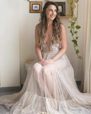 Charming A-Line Tulle Embroidery Appliques V-neck Bohemain Wedding Dress TN242 - Tirdress