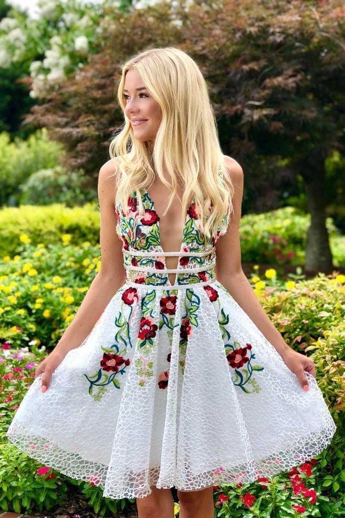 lace floral homecoming dress Ivory Sleeveless Lace Puffy Flowers Homecoming Dress