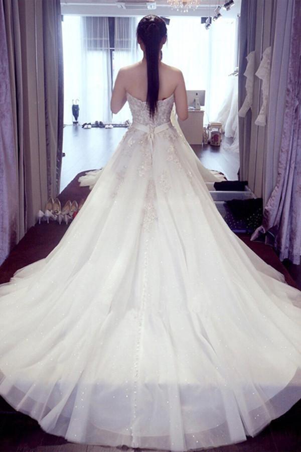 Elegant Sweetheart Beaded Appliques A Line Court Train Wedding Dress WD019 - Tirdress