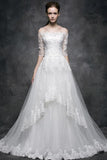 Mode A-ligne demi robe de mariée sans manches avec des appliques de dentelle TN0110