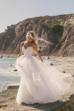 Ivory Tulle Destination Sweetheart Spaghetti Strap Wedding Dress WD082 - Tirdress
