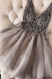 Paillettes luxueuses perlées col en V tulle court gris robes de bal HD0012