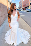 Mermaid V-Neck Ivory Satin Wedding Dress With Lace Appliques TN334