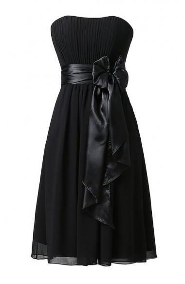 Simple A-line Strapless Knee-length Homecoming Dress With Sash US8 / Black Simple A-line Strapless Knee-length Homecoming Dress With Sash US8 / Black