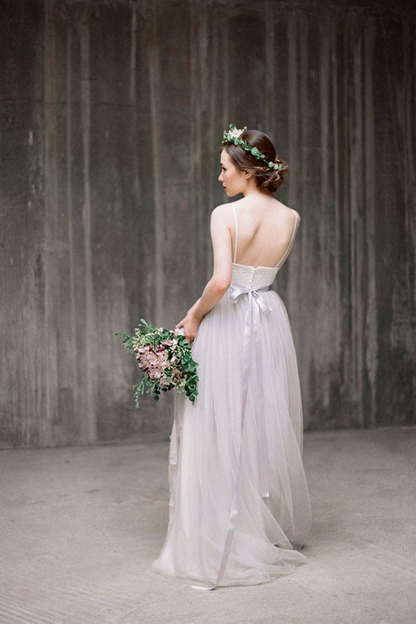 Spaghetti Straps Low Back Grey Tulle Wedding Dresses With Lace Applique WD075 - Tirdress