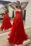 Robe longue de bal/soirée en tulle rouge sans bretelles avec appliques en dentelle TP1139