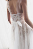 Straps Tulle White Lace Beach Wedding DressesWith Little Court Train WD086 - Tirdress