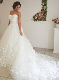 Sweetheart Court Train White Wedding Dress With Handmade Flower TN0057 - Tirdress