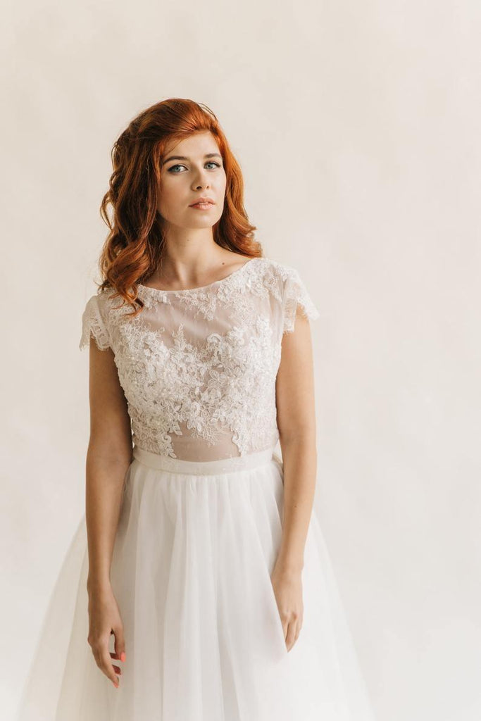 Tulle wedding dress Simple wedding dress Romantic Open back Bridal Gown TN216 - Tirdress