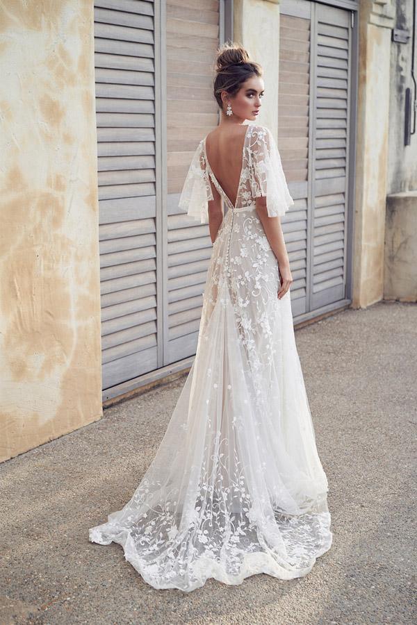 Romantic Ivory Flower Appliques Wedding Dress,Lace Long Bridal